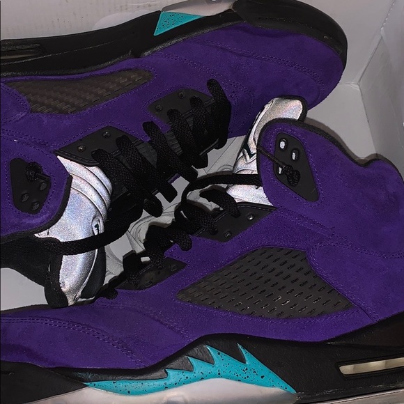 Jordan fives - Picture 1 of 3